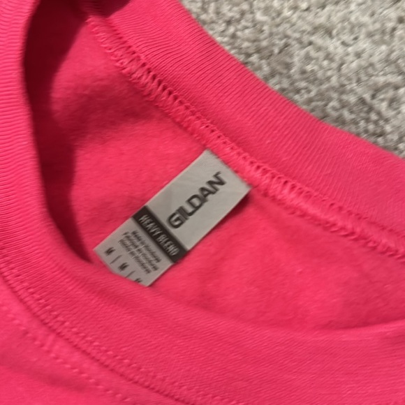 Brand new hot pink crewneck with Golden Goose logo. Not real Golden Goose. - Picture 3 of 4